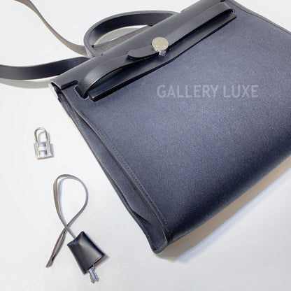 No.2880-Hermes Herbag Zip 31