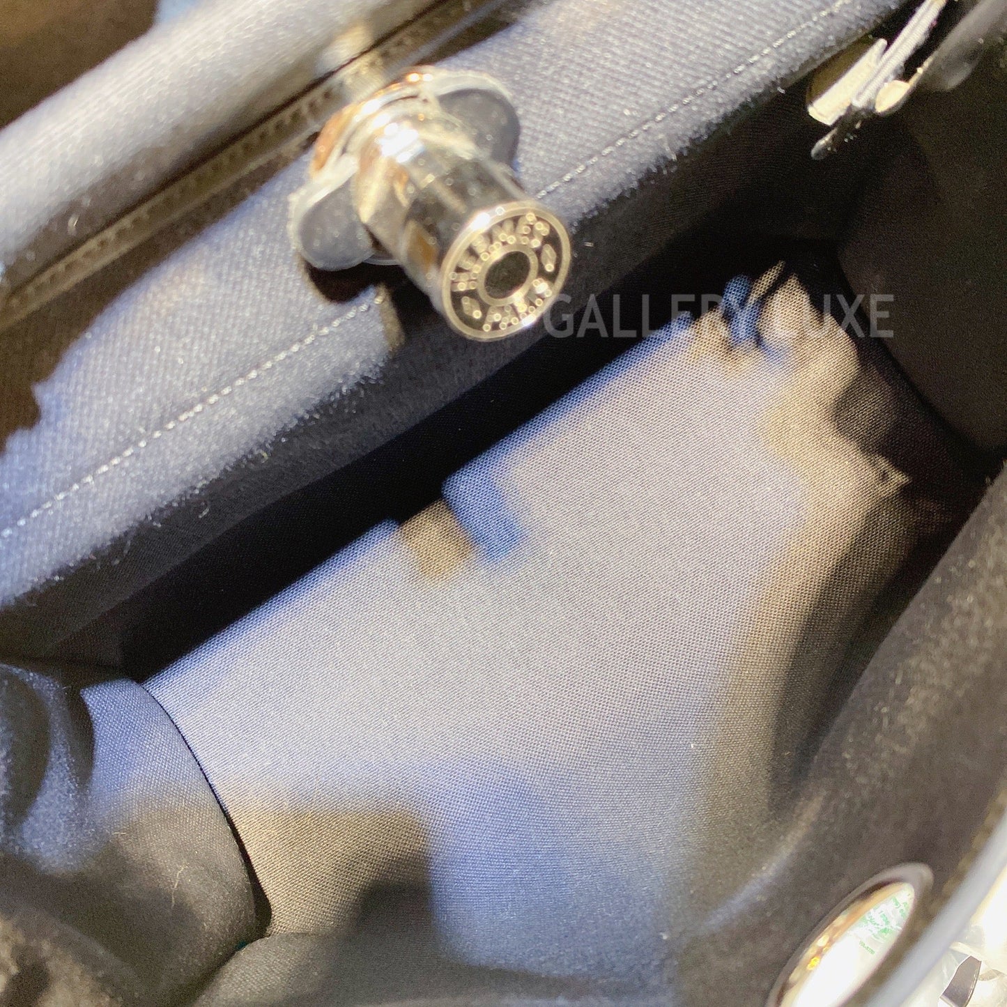 No.2880-Hermes Herbag Zip 31