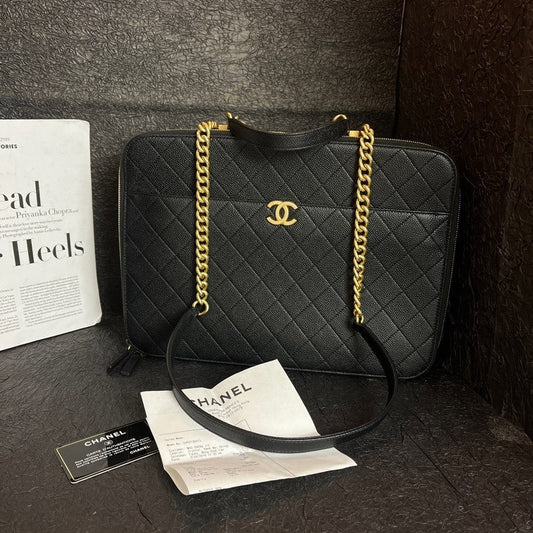 Chanel Black Gold Quilted Leather Shoulder Bag Medium